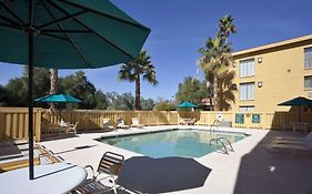 La Quinta Inn Phoenix Sky Harbor Airport